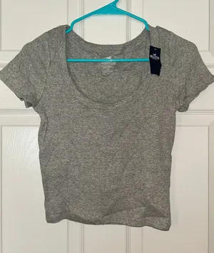 Hollister Cropped Top thumbnail 1