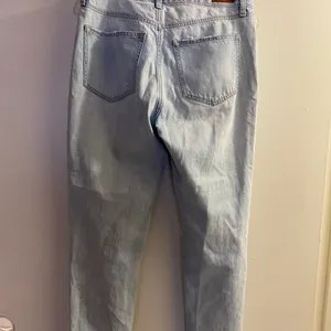 Abercrombie Womens Annie Girlfriend High Rise Distressed Jeans 29 30x26 thumbnail 6