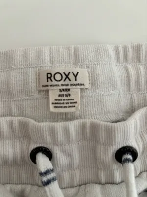 Roxy Shorts thumbnail 4