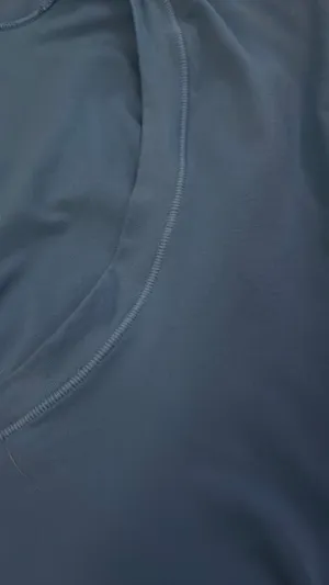 Pumiey Amazon Long Sleeve thumbnail 3