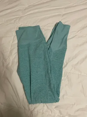 Alo Leggings thumbnail 1