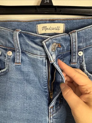 Madewell The Mid-Rise Perfect Vintage Jean Medium Blue Wash size 26 thumbnail 6
