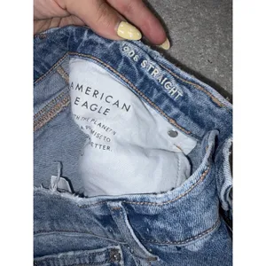 American Eagle Women's Size 12 Long Ripped Distressed Light Wash Comfort Stretch thumbnail 5