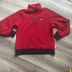 Patagonia Red Sweater Navy Trim 1/4 Zip Fleece Pullover XL Unisex thumbnail 1