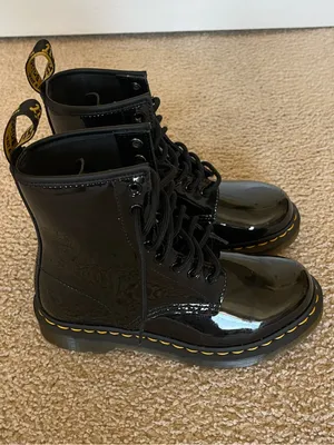 Dr. Martens 1460 Black Patent Leather 8-Eye Boots Women’s US 5 EU 36 AirWair thumbnail 3