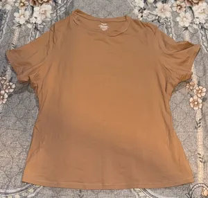 SKIMS FITS EVERYBODY SHORT SLEEVE TSHIRT thumbnail 1
