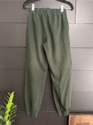 BRANDY MELVILLE Green New York Jogger Sweatpants Pockets Women’s One Size EUC thumbnail 3