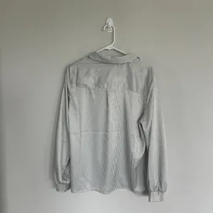 Cabi Striped Blouse Size Large   thumbnail 7