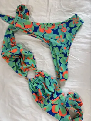 Kulani Kinis Bikini Set thumbnail 1
