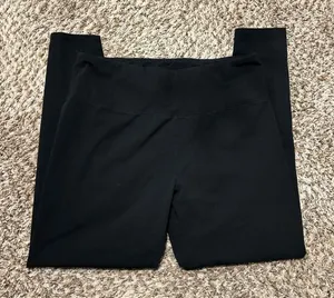 Soft Surroundings Large Plain Black Leggings thumbnail 1