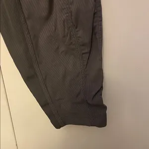 Lululemon Athletica Dark Gray Women's Dance Studio thumbnail 5