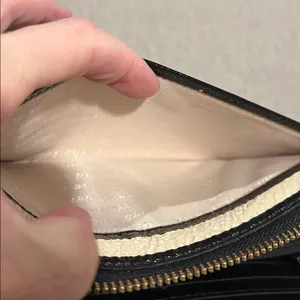 Kate Spade Glossy Black and Cream Striped Long Wallet thumbnail 10
