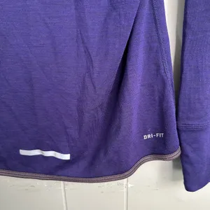 Nike Womens M Purple Dri Fit Wool Blend Half Snap Running Hoodie Athletic Sporty thumbnail 3