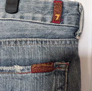 7 FOR ALL MANKIND "A" Pocket Jeans Mid Rise W32 Medium Wash USA Made thumbnail 4