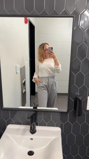 Abercrombie Trousers Wide-Leg thumbnail 4