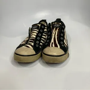 UGG Laela Sherpa lined sneakers zebra print calf‎ hair size 7.5 thumbnail 5