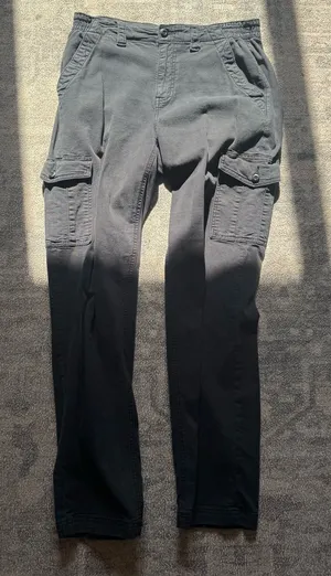 American Eagle Outfitters Black Cargo Pants with Side Pockets thumbnail 1