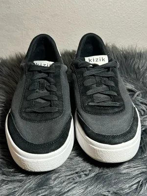 Kizik Prague Women’s Black Low-Top Casual Sneaker Size 9.5 thumbnail 3