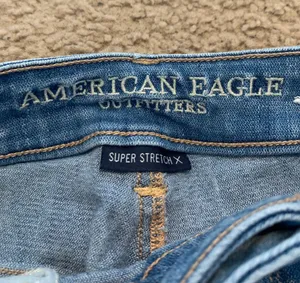 American Eagle Jeans thumbnail 3