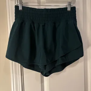 Offline by Aerie Low Rise Mini Activewear Skort Size Women’s Small thumbnail 3