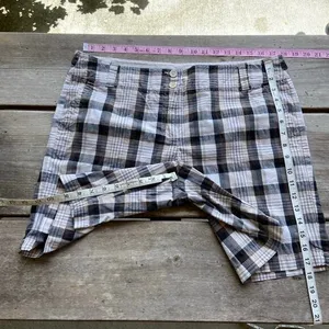 NY&Co‎ Manhattan Shorts Womens 16 Plaid Chino Tailored Zip Button Work thumbnail 4