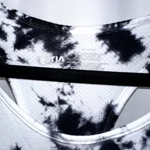 Zyia Active Womens Size XL Black White Tie Dye Print Sleeveless Tank Top thumbnail 2
