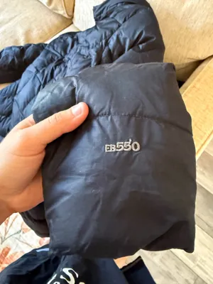 Black Eddie Bauer winter coat  thumbnail 5