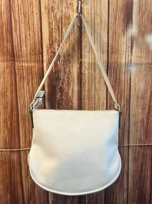 Steve Madden Women’s Faux Leather Textured White Shoulder Bag thumbnail 2