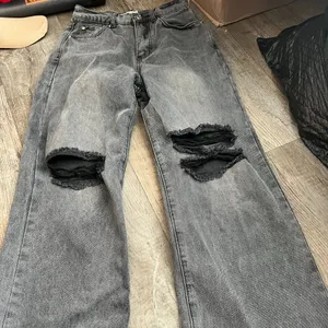 Adika‎ black distressed jeans size small thumbnail 1