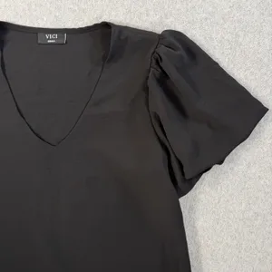 VICI Black Puff Sleeve V-Neck Blouse Women's Small Short Sleeve Made in USA thumbnail 2