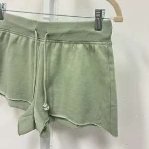 PacSun Women's Sage Green‎ Fleece Raw Hem Sweat Shorts Size S Small Loungewear thumbnail 3