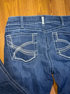 Ariat Women's R.E.A.L. Mid Rise Stretch Ivy Boot Cut Jeans Size 33R. thumbnail 5
