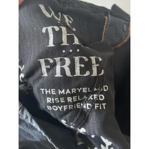 Free People Maryel Mid-Rise Boyfriend Jeans in Blue Black Wash Size 31 Boho Fall thumbnail 8