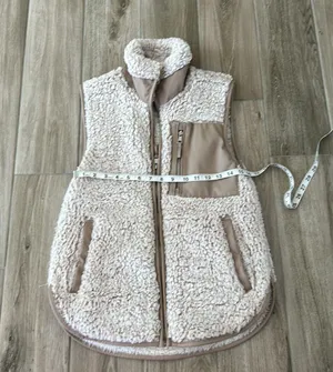 Abercrombie Vest thumbnail 4