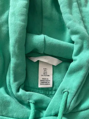 h&m hoodie thumbnail 2