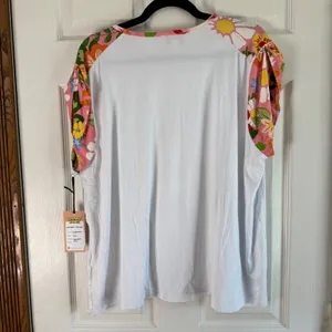 Unique Vintage Looney Tunes Bugs Bunny Floral‎ Graphic Tee Shirt 1X/16 thumbnail 2