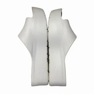 Lemon Jelly EU 37 US 6.5-7 Platform Sandals Slides White Lightweight Vacation thumbnail 5