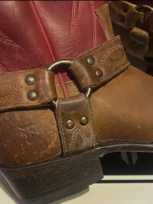 FRYE in Box Women's Billy Harness Western Boots Burgundy thumbnail 6