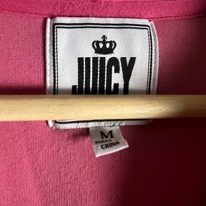Juicy Couture Pink Velour Y2K Tracksuit Zip Up Hooded Jacket Size M thumbnail 6