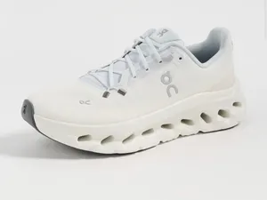 On Cloud Cloudtilt Sneakers womens size 8.5 thumbnail 1