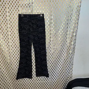 Fabletics leggings and flared pants bundle set size L ￼ thumbnail 11