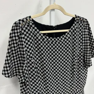 Talbots Black White Geometric Floral Dot Fit Flare Dress Button Shoulder Size 16 thumbnail 3