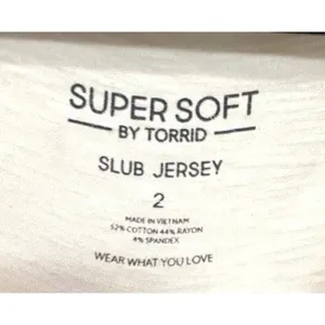 Torrid Super Soft Slub Jersey Skull Graphic Raglan Tee Edgy Halloween Size 2(2X) thumbnail 3