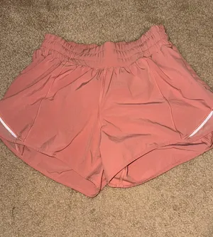 Lululemon hottie hot shorts thumbnail 1