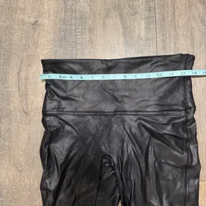 SPANX Faux‎ Leather High Waisted Leggings Black Size Large thumbnail 5