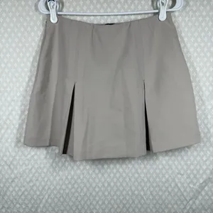 Abercrombie‎ & Fitch Cream Micro Pleated Low Rise Skort thumbnail 5