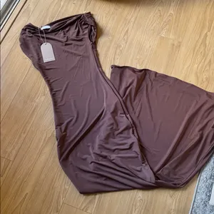 Meshki Kinsley Maxi Dress thumbnail 5