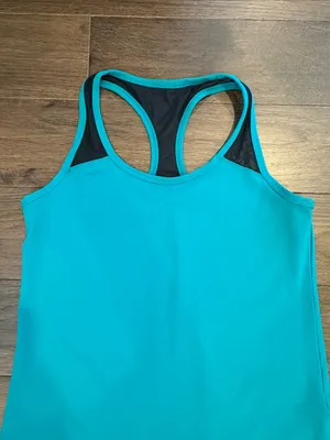 Fabletics Amna Tunic in Laurel/Black Athletic Tank Size XS - C54-014 thumbnail 3