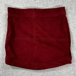 Mud Pie Faux Suede Mini Skirt Size X-Small Burgundy Stitched thumbnail 5