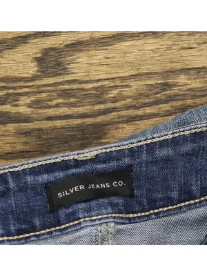 NWT Silver Jeans Co. Suki Mid Rise Curvy Fit Capri Jeans Indigo Blue 24x23.5 thumbnail 5